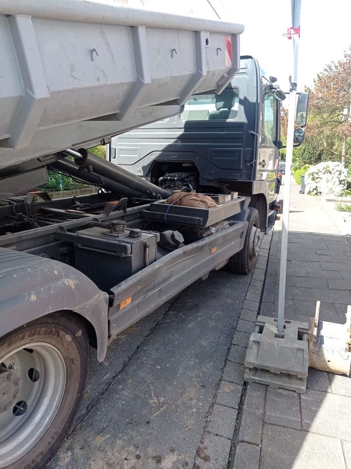 Zu Verkaufen LKW 15 T. in Duisburg