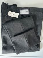 Prada Slim-Fit Wool Trousers, Grau, IT54 Hessen - Bad Soden am Taunus Vorschau