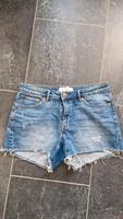 Jeans Shorts H&M Größe 38 Niedersachsen - Wahrenholz Vorschau