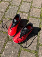 Fußballschuh Nike Phantom Fußballschuhe Kinder Gr. 33 Niedersachsen - Uelzen Vorschau