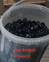 Schwarze Knöpfe 3cm, 4Loch je 0,20€,  Preis für 5 Stck=1€ Nordrhein-Westfalen - Herne Vorschau