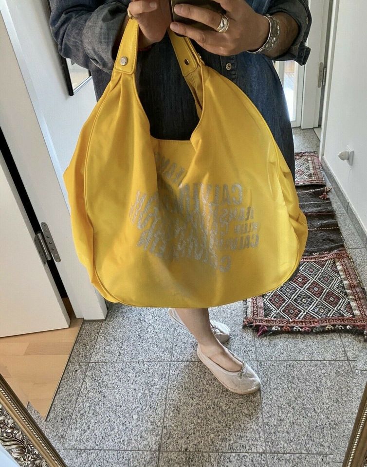 Calvin Klein Fallschirm Tasche Gelb XL NEU special edition (€275) in  Frankfurt am Main - Gutleutviertel | eBay Kleinanzeigen ist jetzt  Kleinanzeigen