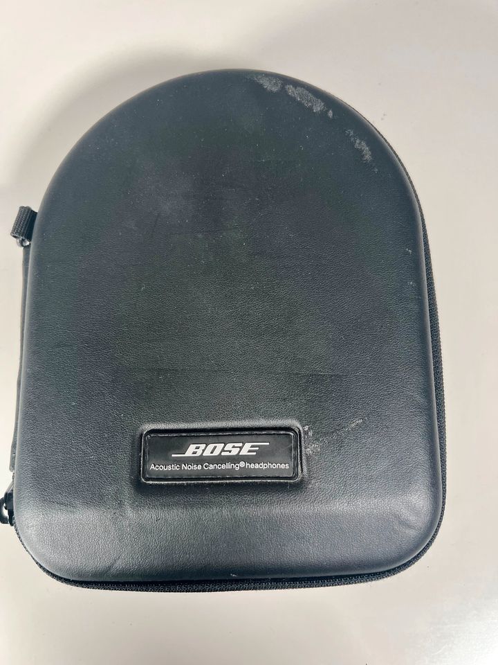 Bose Acoustic Noise Cancelling Kopfhörer in Hamburg