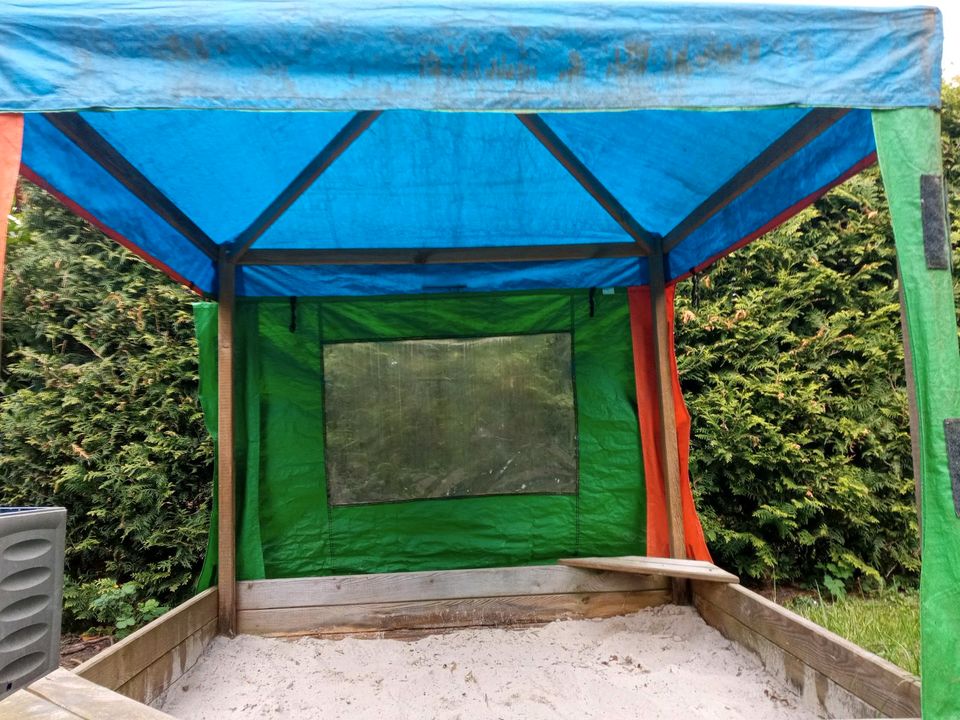 Sandkiste Sandkasten überdacht 1,5x1,5m Pavillon in Bremen