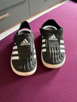 Adidas Badeschuhe 31,5 Sachsen - Neukirchen/Erzgeb Vorschau