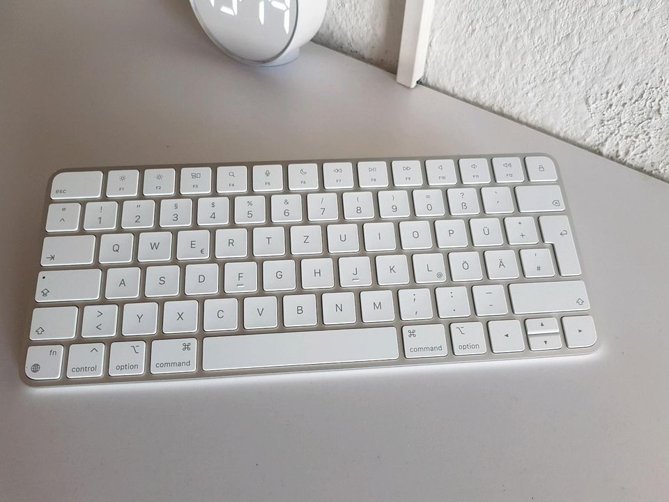 Apple Magic Keyboard Tastatur in Köln