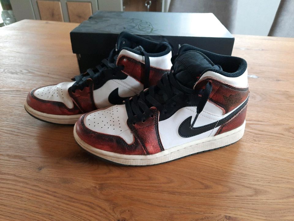 High Sneaker air Jordan Größe 40 in Eppenrod
