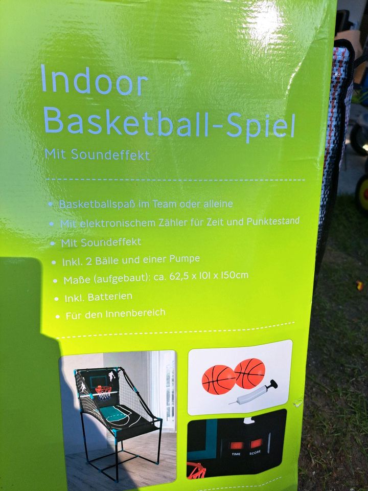 Indoor basketball spiel(neu) in Hamburg