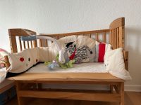 Ich verkaufe ein Kinderbett mit Matratze und Mobile. Hessen - Kassel Vorschau