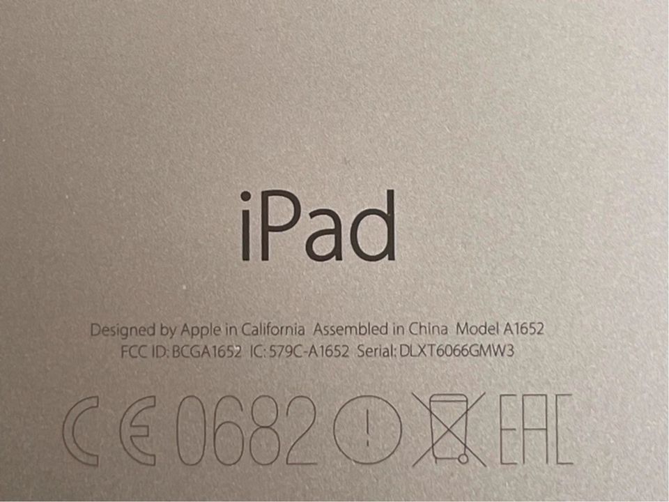 iPad Pro 12,9", Wi-Fi + Cellular, 128 GB, 2015 in München