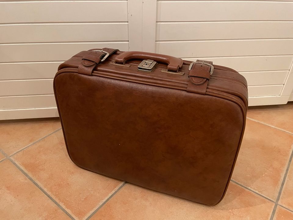 Koffer / Lederkoffer Vintage Retro Handgepäck Deko in Stade