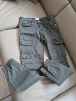 Kargojeans dunkles khaki Gr. 34/30 Only neuwertig Sachsen - Riesa Vorschau