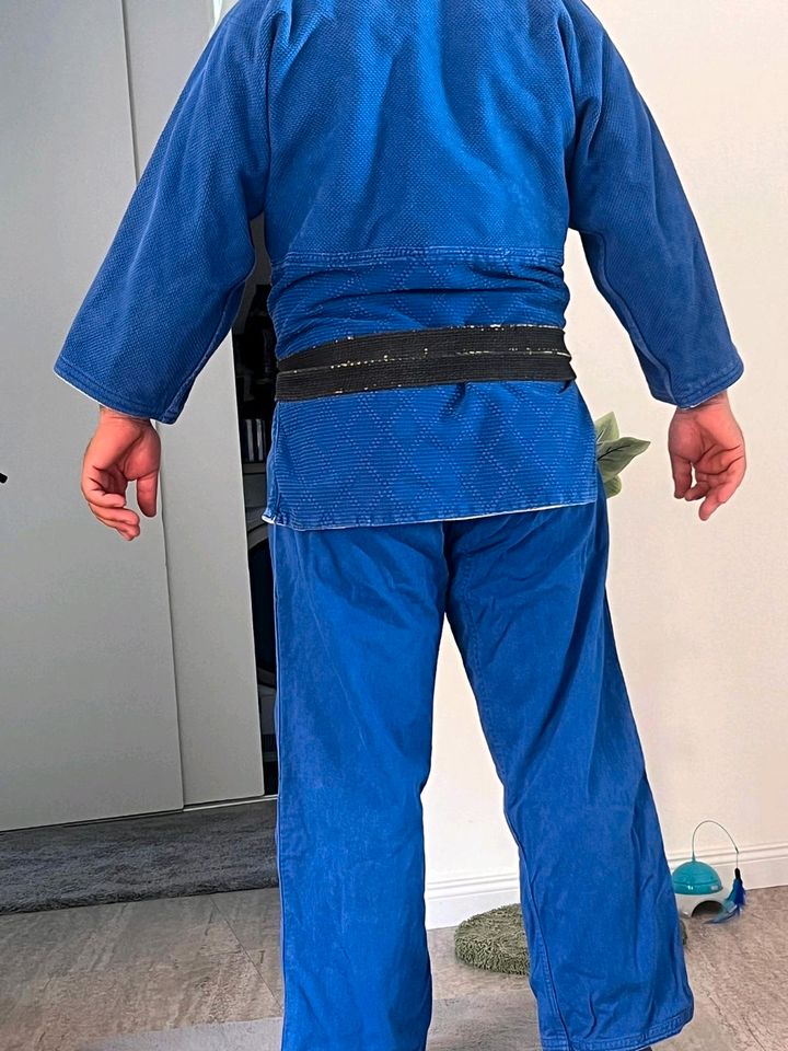 Adidas  Judo anzug in Pinneberg