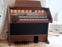 Hochwertige Orgel ORLA GT9000 DLX II Sachsen - Neukirch/Lausitz Vorschau