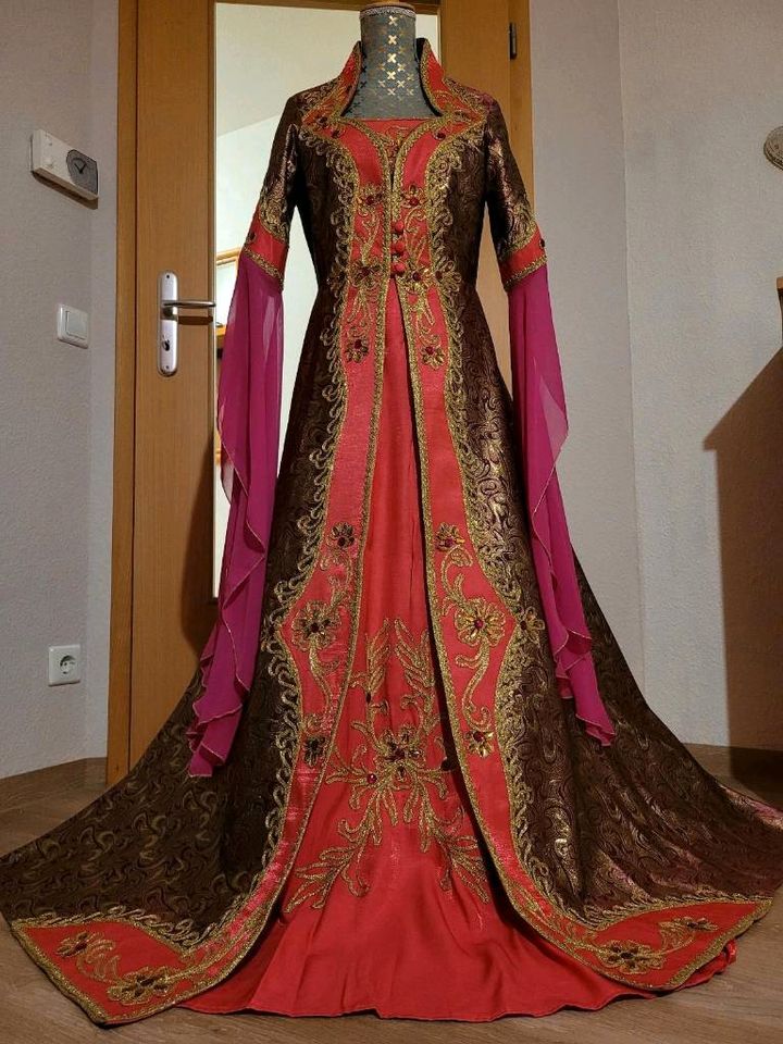 Hürrem Sultan Dress, Kaftan, Henna Abendkleid, Bindalli,Verlobung in Neu Ulm