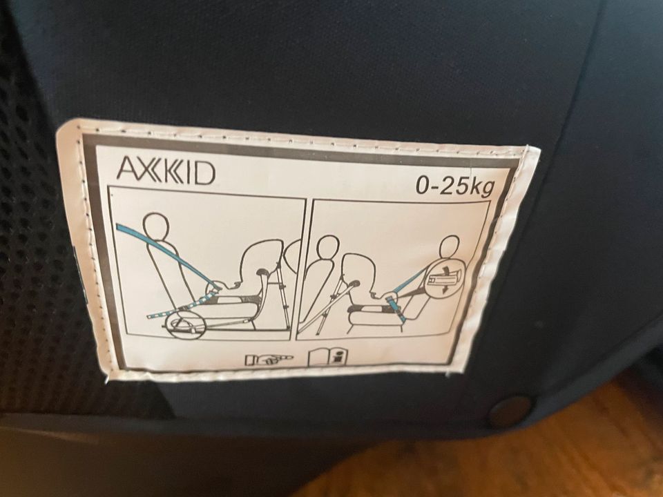 Axkid Minikid Reboarder bis 25 kg in Asperg