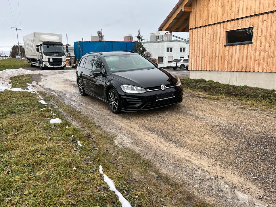 Vw golf 7 R Line Bj 2018.   130000km in Dotternhausen