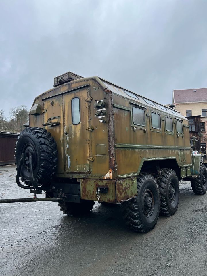 NVA Ural 375 D Koffer Expeditionsmobil DDR W50 in Markneukirchen