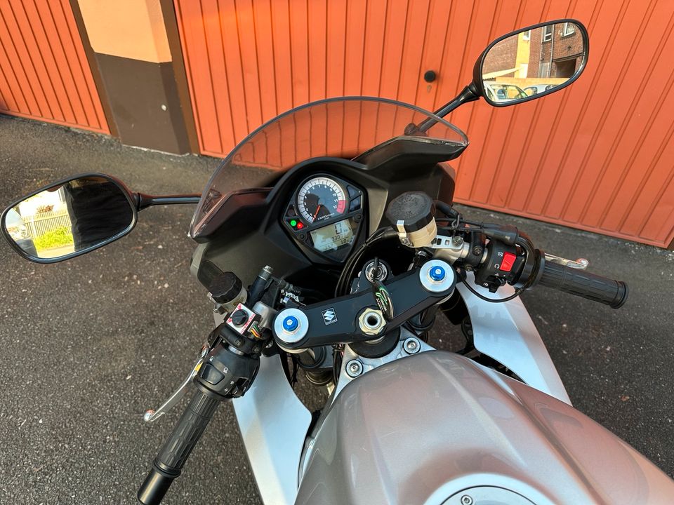 Suzuki SV 1000 S in Oberasbach