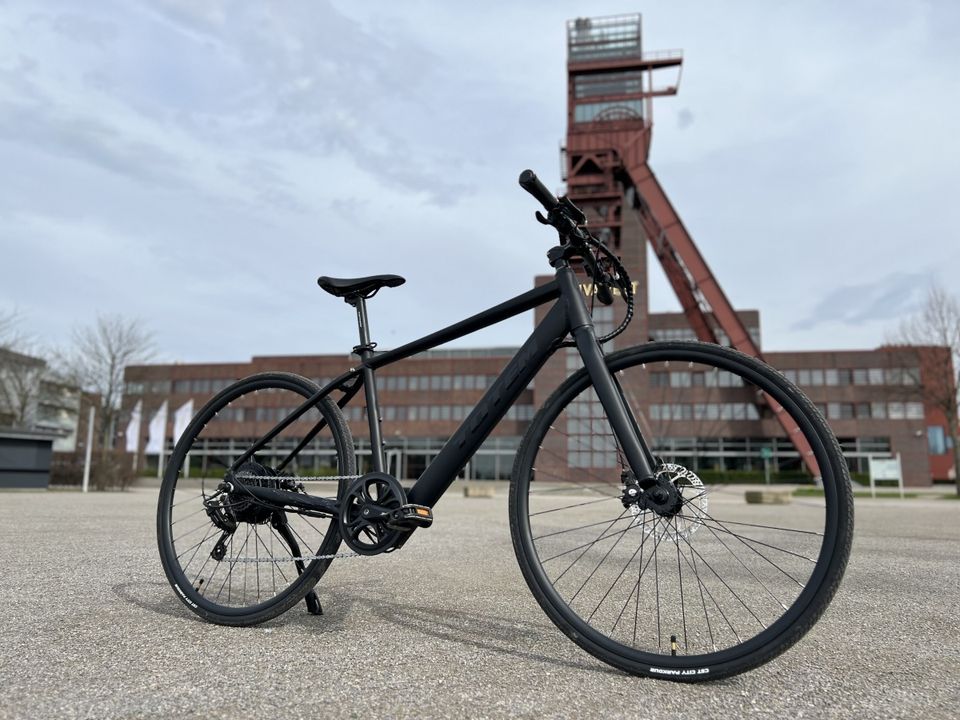 Fachhändler: E-Bike TOTEM 28" 36V/7Ah/252Wh 80km SW Gravel Hemner in Mönchengladbach