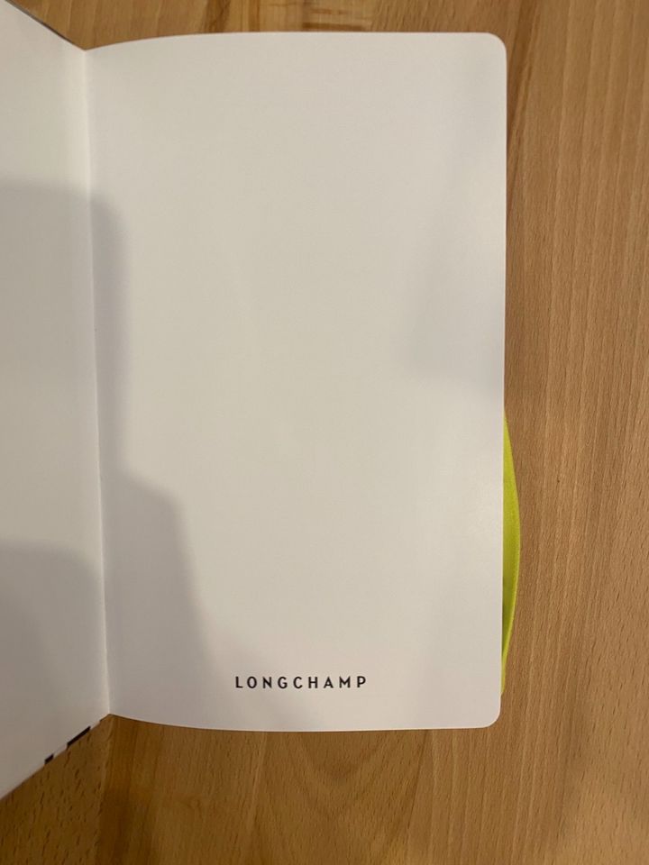 Longchamp Notizbuch Buch Kalender Reminder Logo NEU Schwarz Weiß in Oberschleißheim