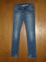 Neuw  Mädchenjeans Damenjeans Jeans Hose Jeanshose Gr XXS 32 / 34 Niedersachsen - Jever Vorschau