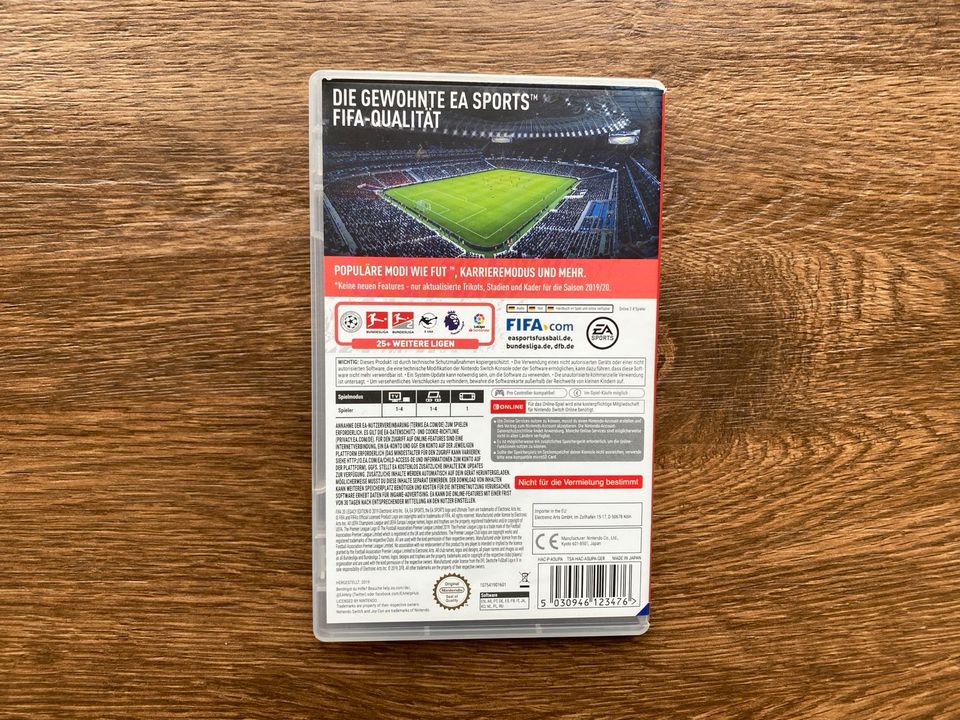 Nintendo Switch FIFA 20 Legacy Edition in Berlin