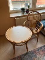 Rattan Tisch mit Stuhl Vintage Hessen - Bad Hersfeld Vorschau