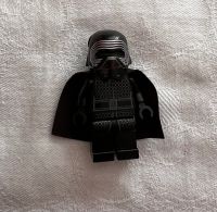 LEGO Minifigur Star Wars Supreme Leader Kylo Ren mit Umhang sw107 Berlin - Britz Vorschau