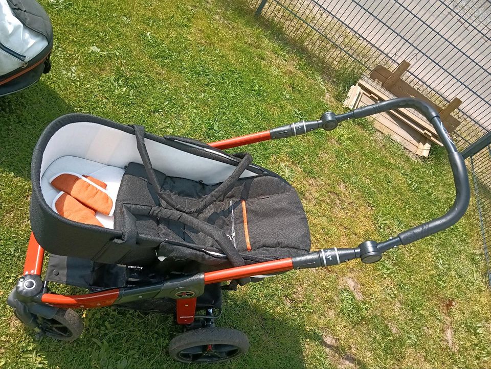 Kinderwagen Hartan Racer GTS in Minden