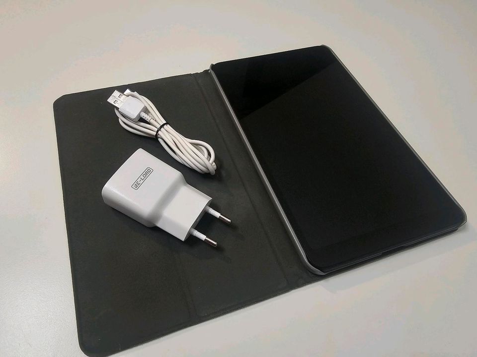 Tablet XIAOMI Mi Pad 4 IPS FullHd 8"  4/64 Gb in Amberg