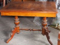 alter Tisch mit wunderschöner Intarsien - Arbeit Niedersachsen - Springe Vorschau