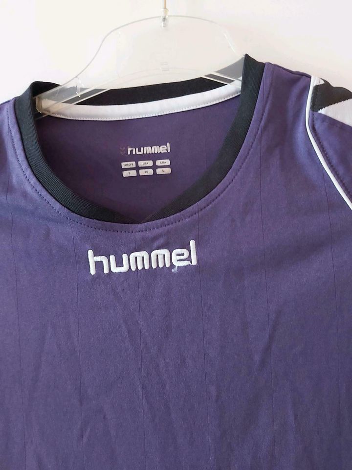 Sportshirt Shirt T-Shirt von Hummel Größe S in Frankfurt am Main
