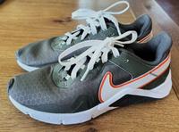 Neue Sport / Freizeitschuhe Gr. 41 Nordrhein-Westfalen - Weeze Vorschau