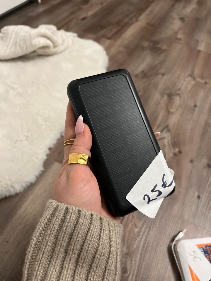 Powerbank wie neu in Chemnitz