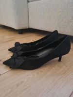 Schwarze Zara Pumps, Wildleder, ungetragen Innenstadt - Köln Altstadt Vorschau