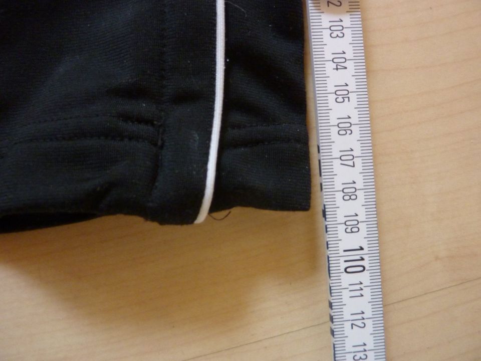 Adidas Sporthose schwarz Gr. S in Kirchberg (Hunsrück)