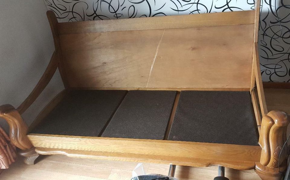 3-Sitzer Leder-Couch und Sessel in Brechen