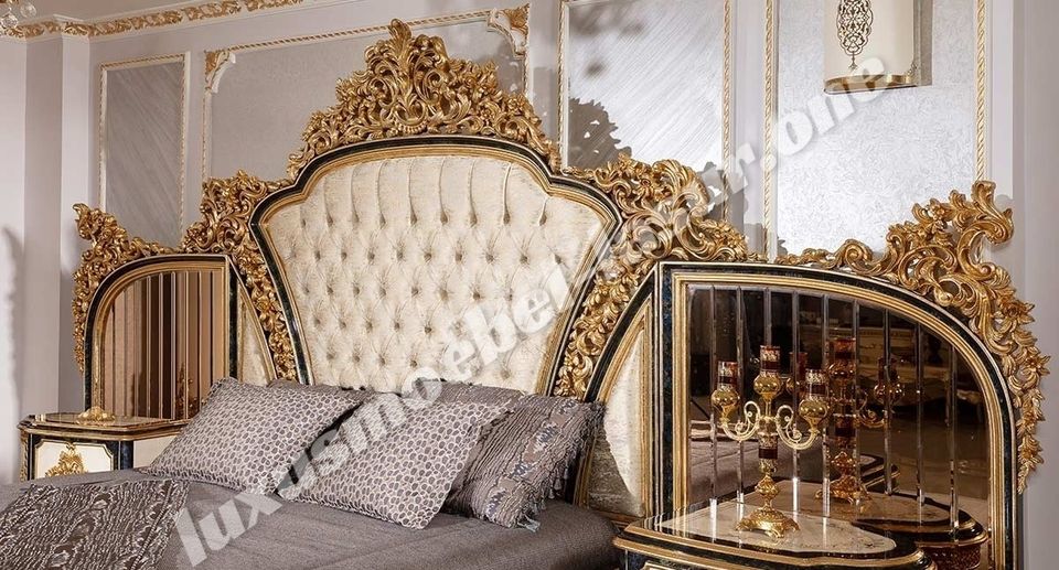 Barock Schlafzimmer Luxus Möbel Bett Schrank Kommode Nachttisch in Essen