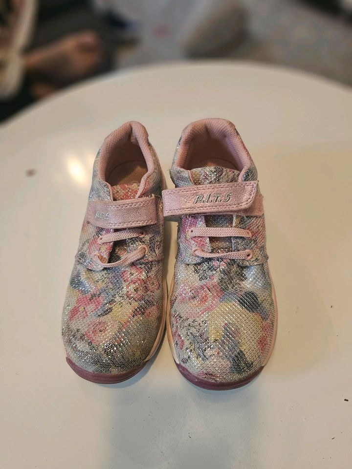 Kinder schuhe in Essen