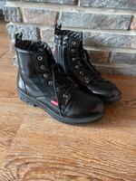 Schwarze Damen Boots von Levi‘s kaum getragen Nordrhein-Westfalen - Bünde Vorschau