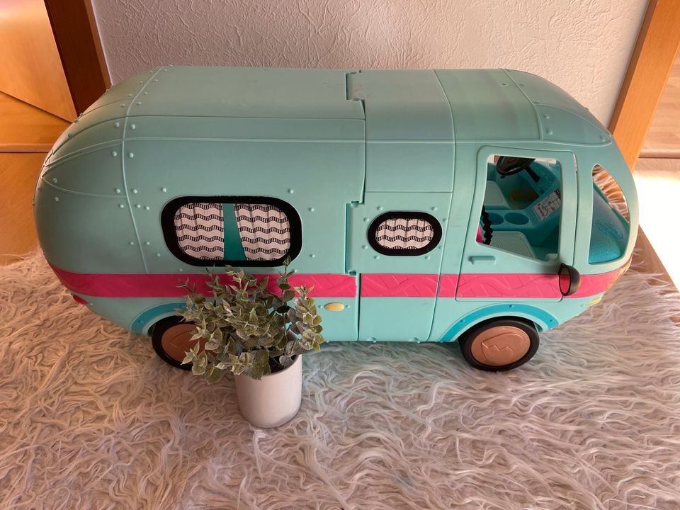 L.O.L. Surprise Glam N' Go Camper in Schloß Holte-Stukenbrock