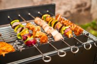 Mangal Grill inkl 8 Spieße für Schachlik Kebab Gemüse elektrisch Bayern - Zeitlarn Vorschau