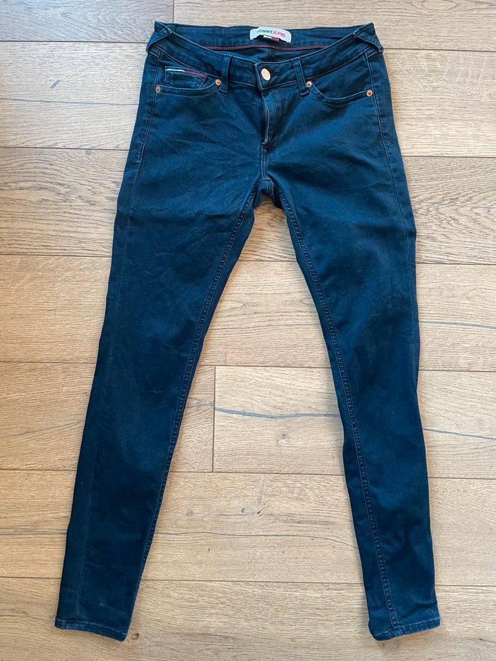 Damenjeans Marc O’Polo, Tommy Hilfiger, Calvin Klein in Eichendorf