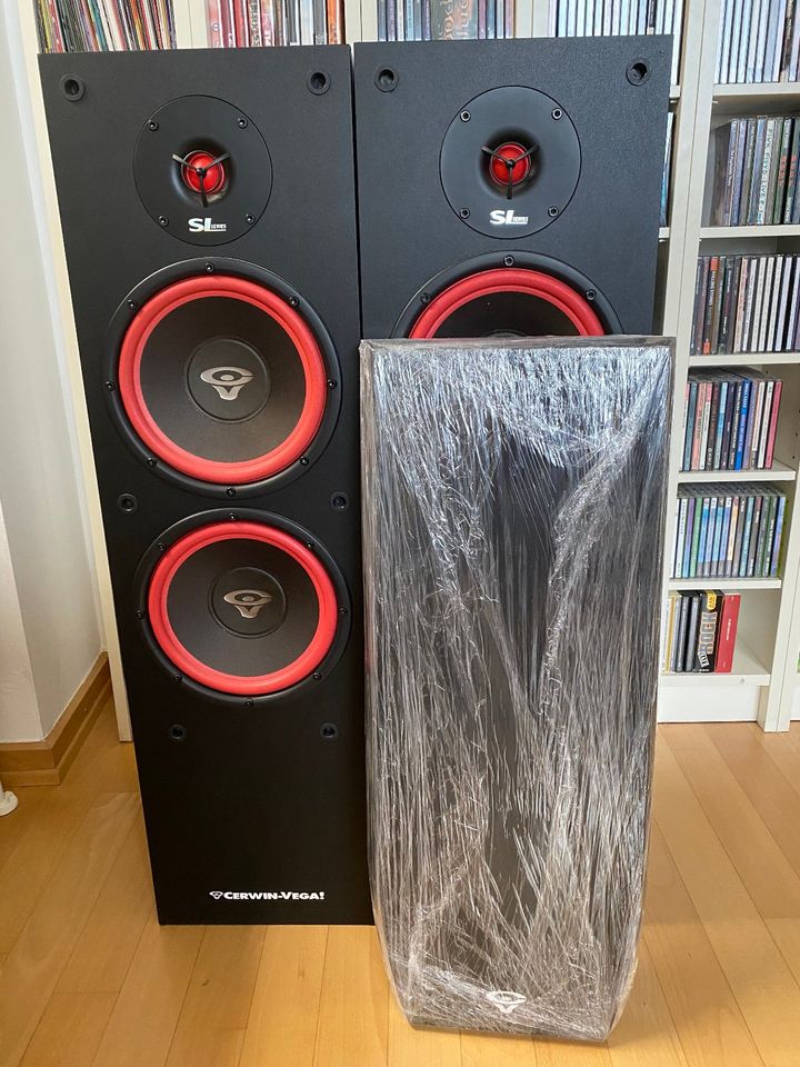 300 Watt LAUTSPRECHERBOXEN  CERWIN  VEGA SL 28  mit Abdeckungen ! in Hamburg