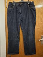 Blaue Damenjeans Größe 50 top Zustand Nordrhein-Westfalen - Petershagen Vorschau