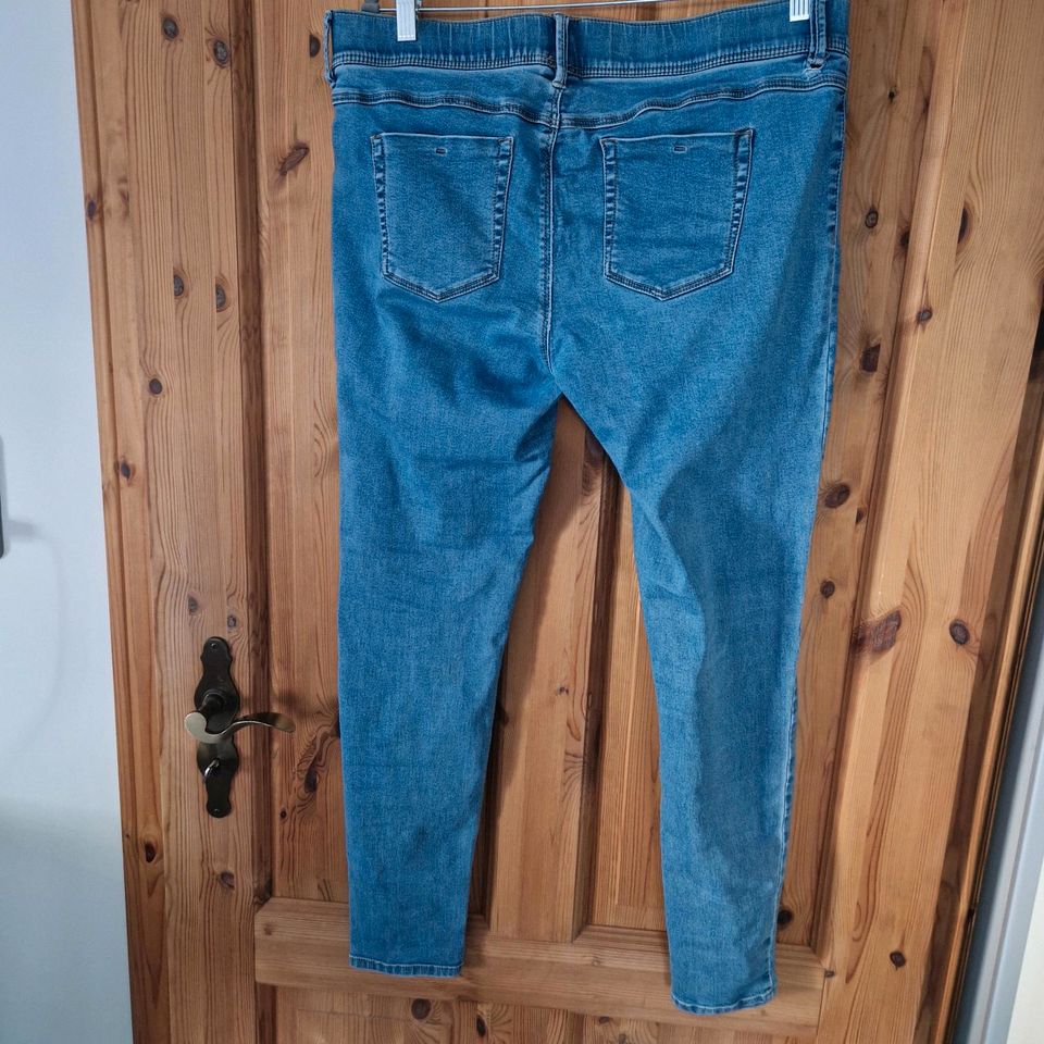 Jeans hellblau in Hagen