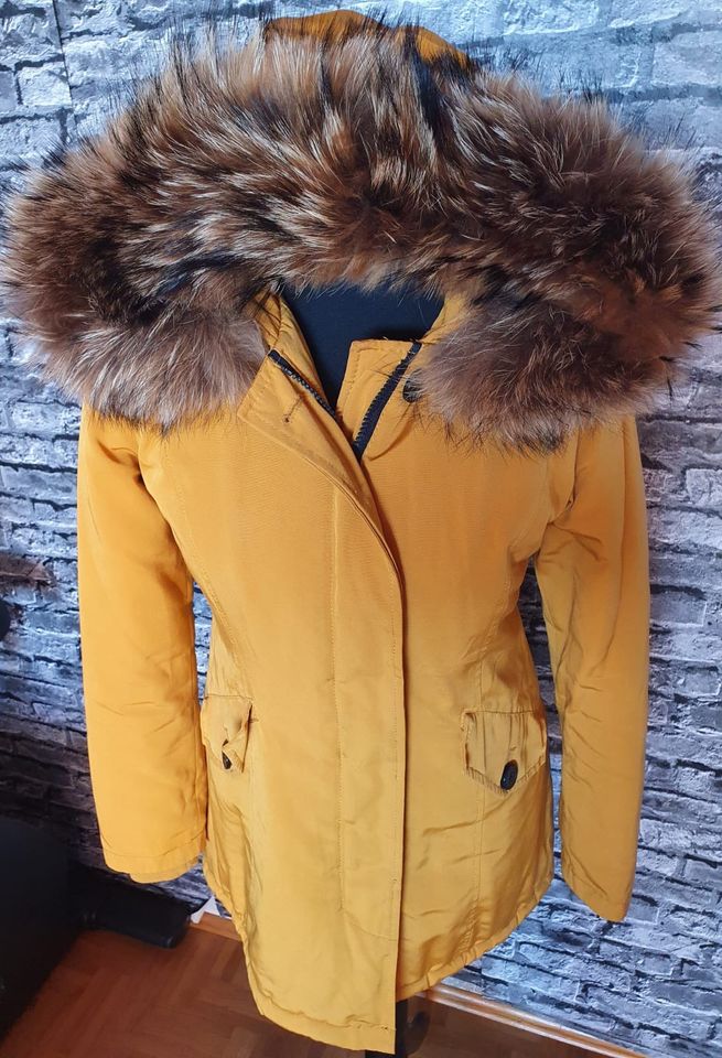 Jacke Attentif Parka Echtfell Pelz Mantel ocker gelb 34 36 Fuchs in Hof (Saale)