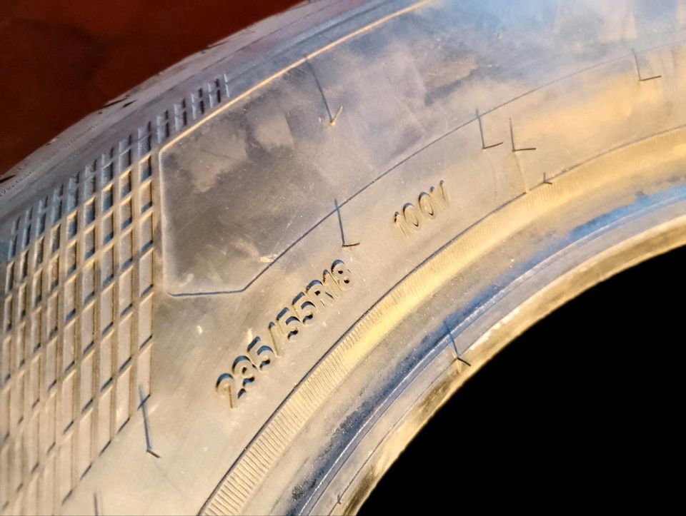 235/55 R18 100V Sommerreifen 4 Stück Goodyear in Bremen