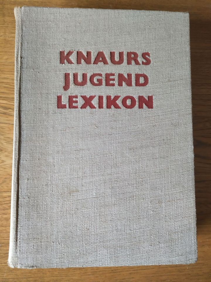Knaurs Jugendlexikon von 1953 in Nürnberg (Mittelfr)
